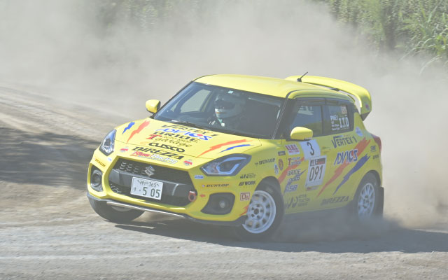 2023年JAF全日本ダートトライアル選手権第7戦スーパートライアル in 今庄　2クラスでシーズンチャンピオンを獲得！